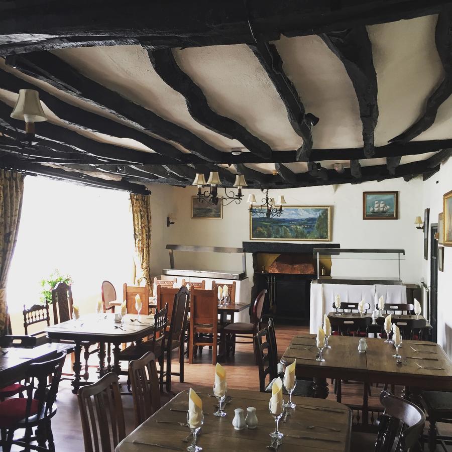 The Tree Inn بود المظهر الخارجي الصورة